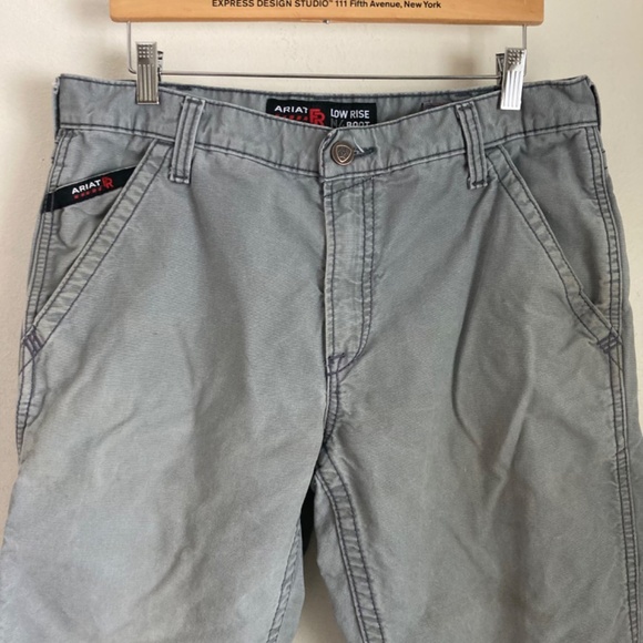 Ariat FR men’s bootcut pants with flaws - Picture 2 of 10